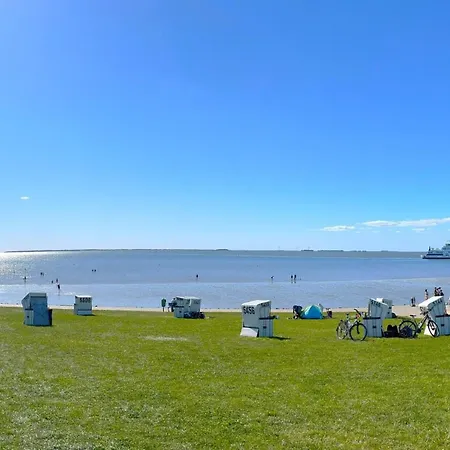 Grosses Mit Kamin Дом отдыха Дагебюлль