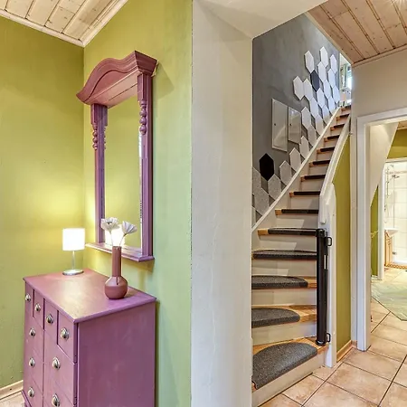 Grosses Mit Kamin Дом отдыха