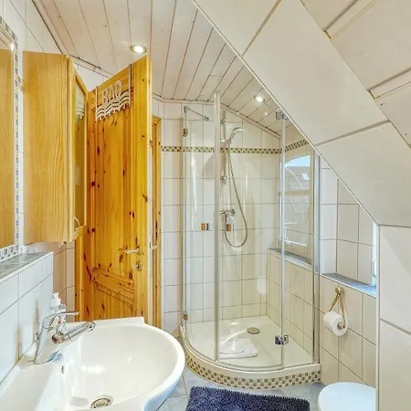 Grosses Mit Kamin Дом отдыха