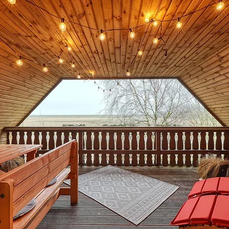 Grosses Mit Kamin Дагебюлль